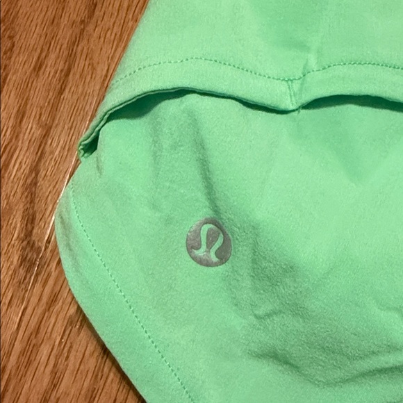 Lululemon Athletica Light Green Speed Up 4in HR - Picture 3 of 5